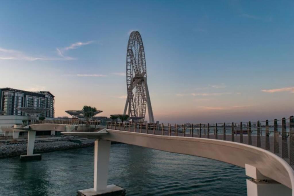 La Buena Vida Holiday Homes - Beach Front Very Spacious, Luxe And Modern 3 Bedroom With Full Kitchen In Jbr , 3 Min To The Jbr Beach Dubai Marina And Tram Station Exterior foto