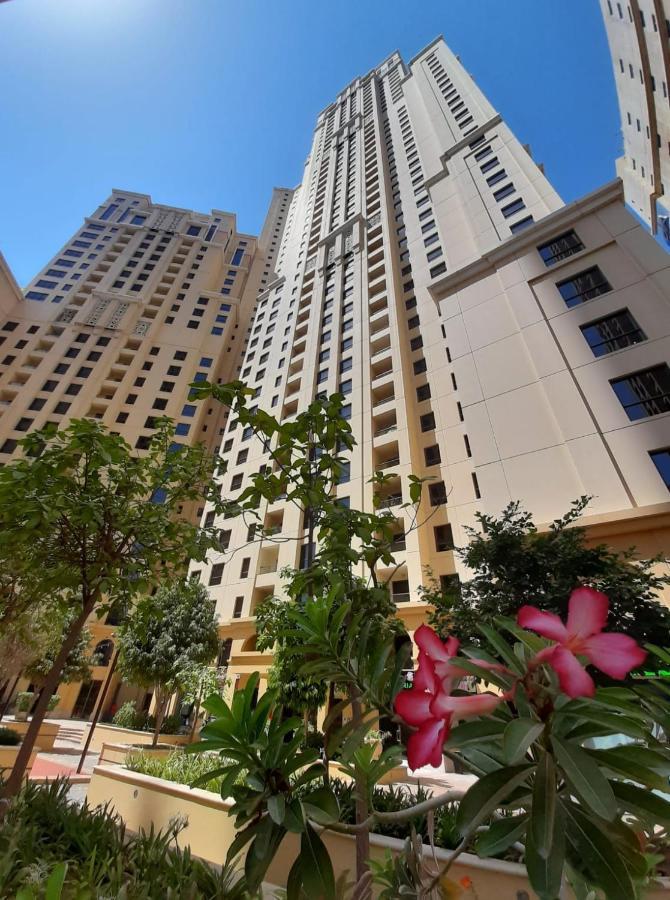 La Buena Vida Holiday Homes - Beach Front Very Spacious, Luxe And Modern 3 Bedroom With Full Kitchen In Jbr , 3 Min To The Jbr Beach Dubai Marina And Tram Station Exterior foto